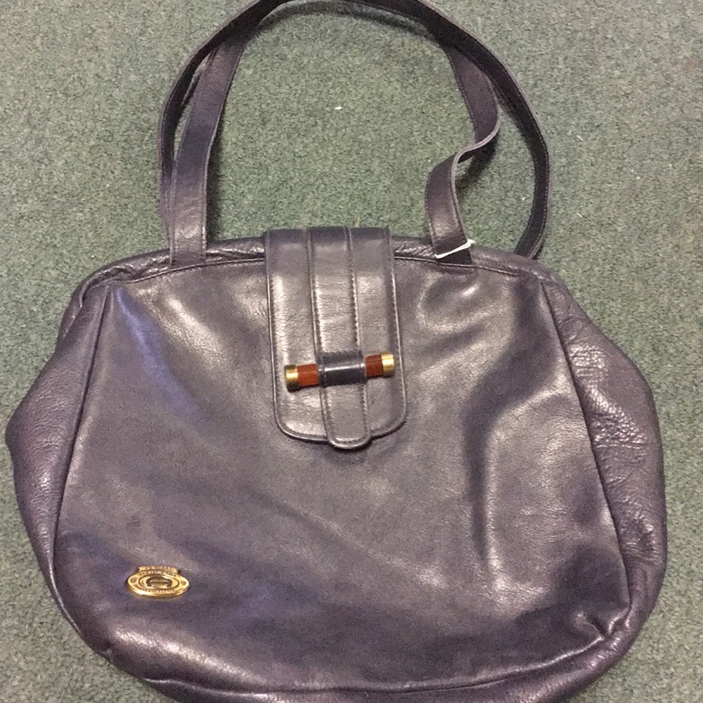 Etienne Aigner purse